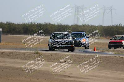 media/Oct-01-2022-24 Hours of Lemons (Sat) [[0fb1f7cfb1]]/1pm (Bus Stop)/